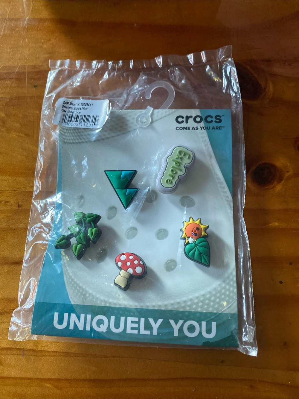 CROCS Kids White Jibbitz Charm Set with Green, Red & Yellow Accents